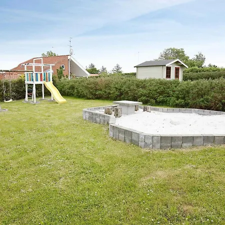 10 Person In Hadsund Holiday home Odde